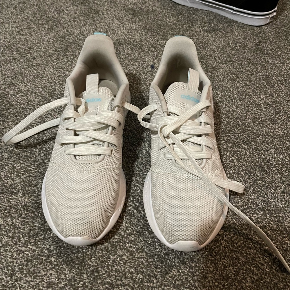 Adidas tennis shoes